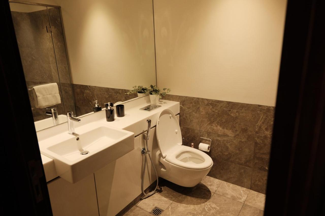 Brand New Water Front Luxury Cinnamon Suites Apartment In Heart Of Colombo City المظهر الخارجي الصورة