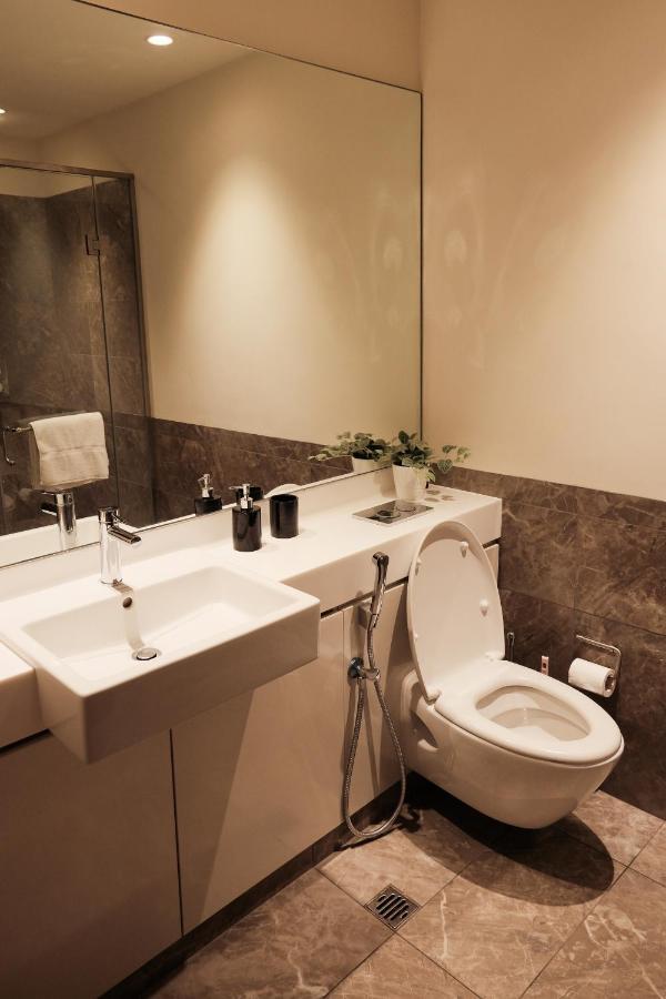 Brand New Water Front Luxury Cinnamon Suites Apartment In Heart Of Colombo City المظهر الخارجي الصورة