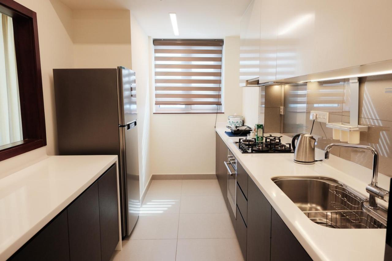 Brand New Water Front Luxury Cinnamon Suites Apartment In Heart Of Colombo City المظهر الخارجي الصورة