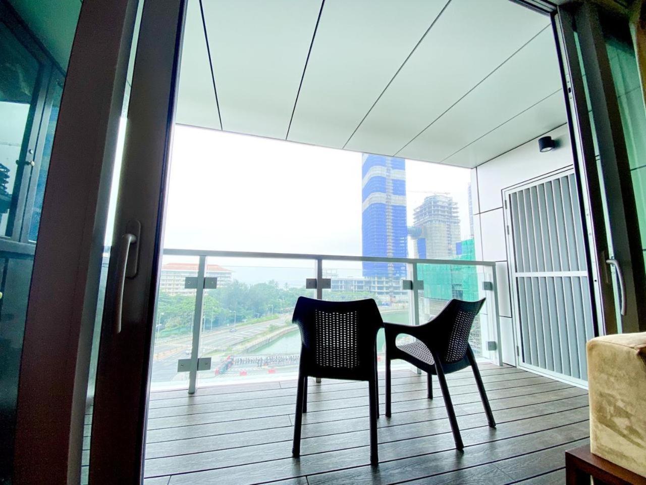 Brand New Water Front Luxury Cinnamon Suites Apartment In Heart Of Colombo City المظهر الخارجي الصورة